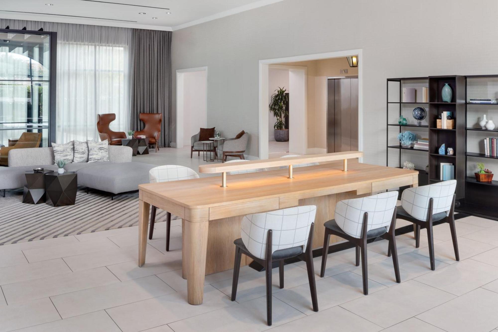 Sheraton Hotel Stonebriar Колони Экстерьер фото