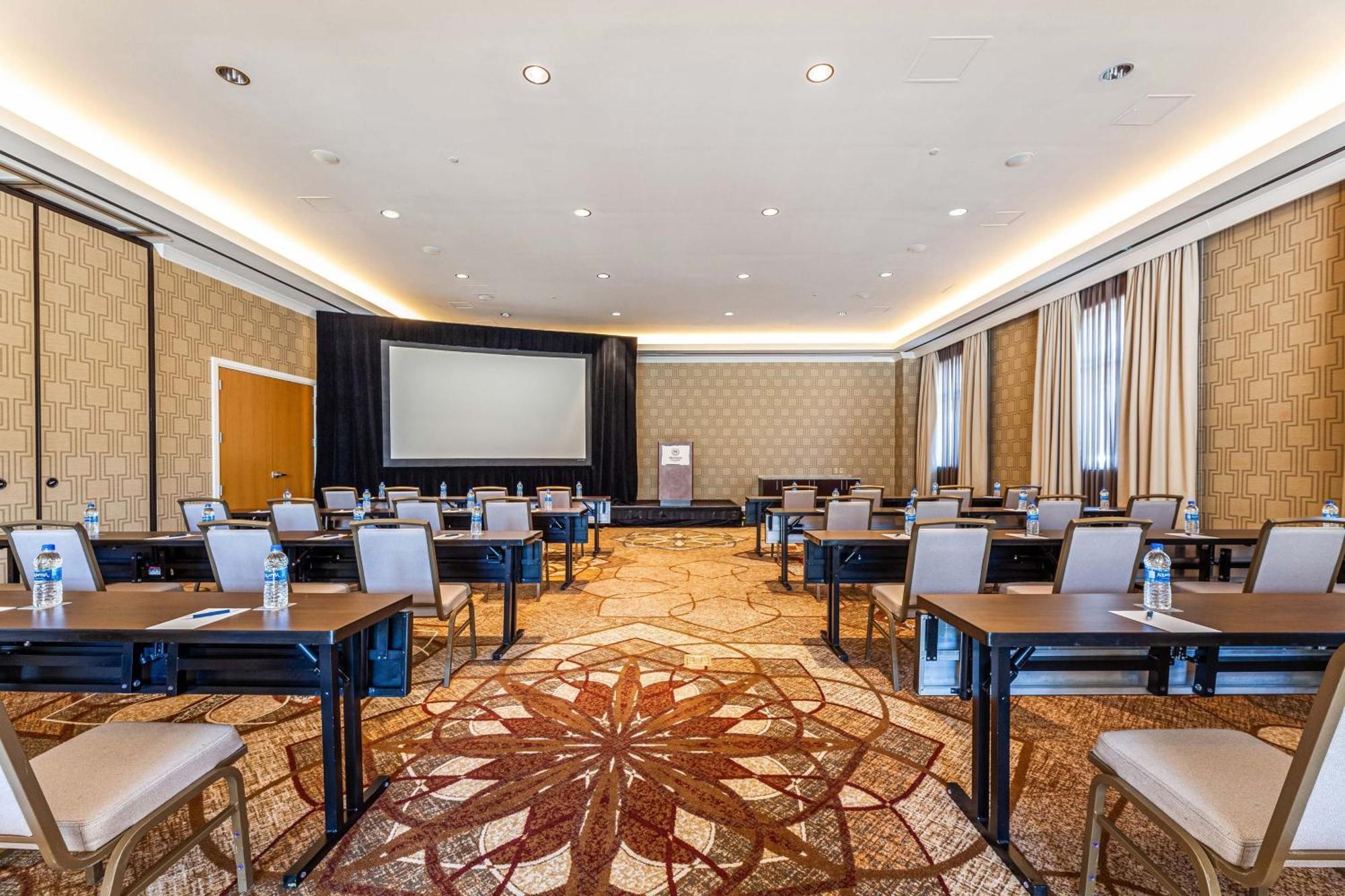 Sheraton Hotel Stonebriar Колони Экстерьер фото