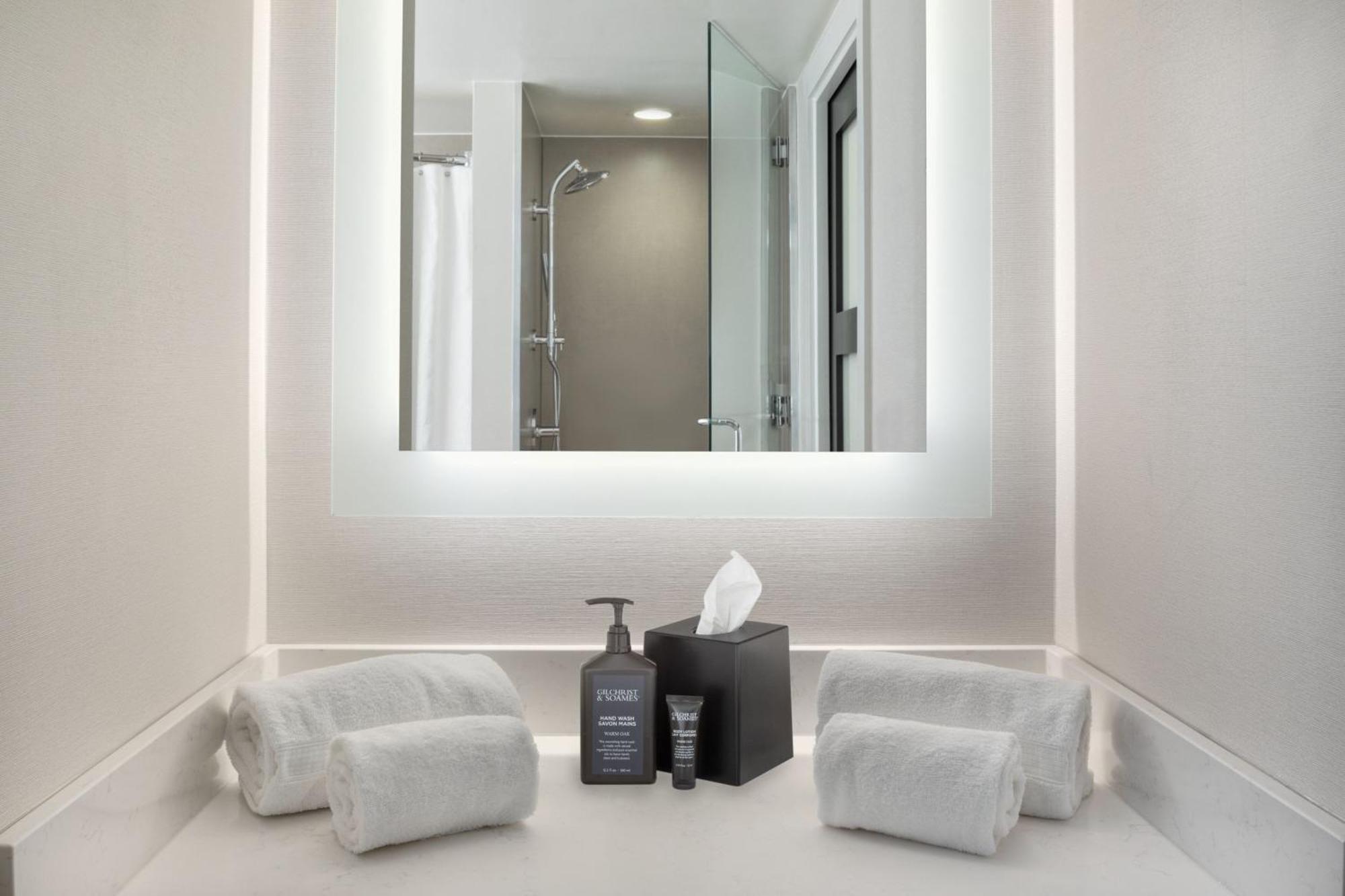 Sheraton Hotel Stonebriar Колони Экстерьер фото