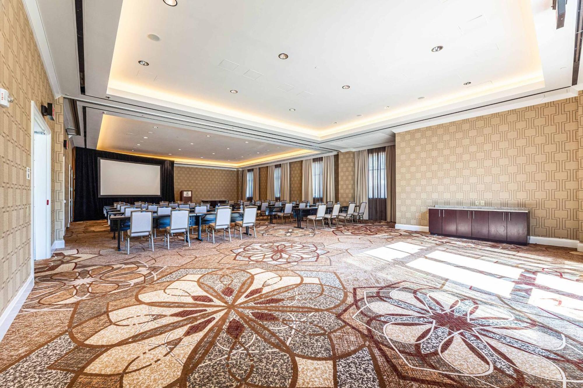 Sheraton Hotel Stonebriar Колони Экстерьер фото