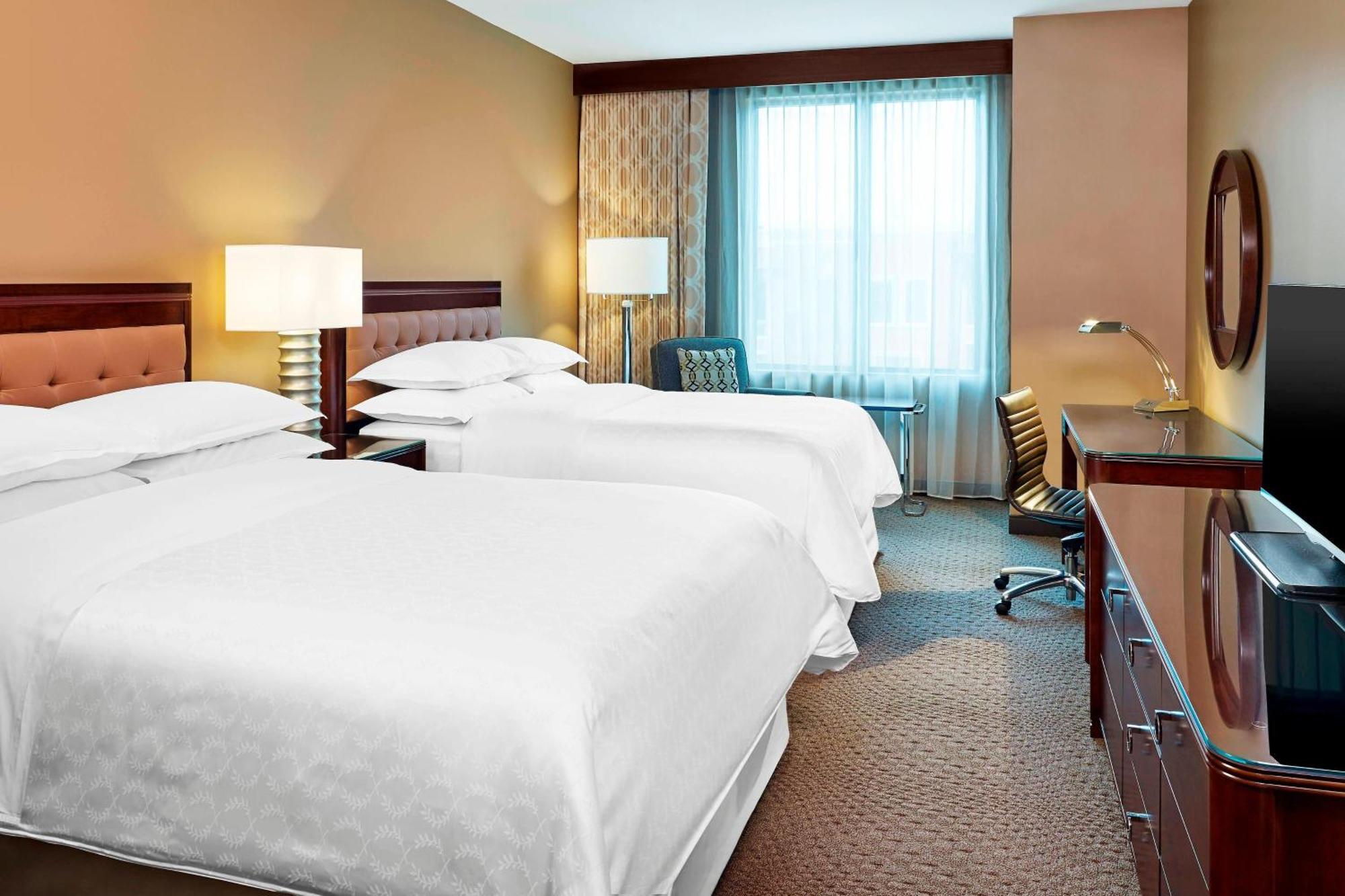 Sheraton Hotel Stonebriar Колони Экстерьер фото
